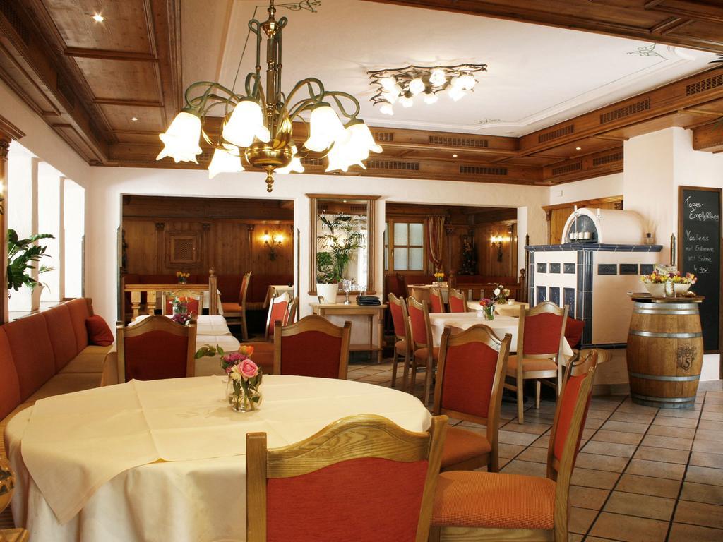 Hotel Speeter Weisenheim am Berg Εξωτερικό φωτογραφία